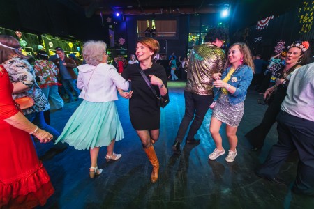 Absolwenckie potupaje na UMK [fot. Szymon Zdziebło]